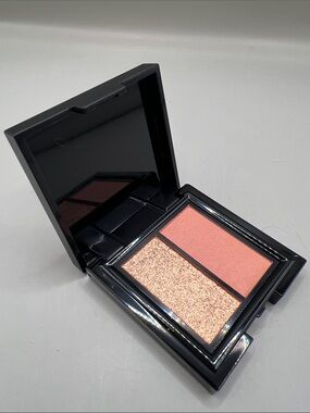 Eleman Beauty Eyeshadow Duo
